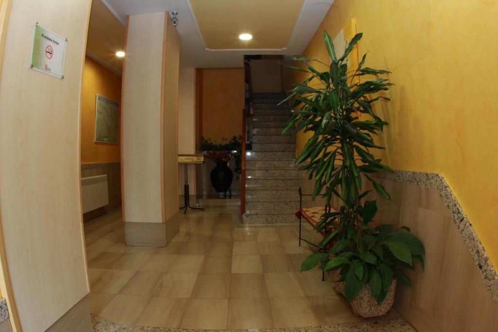 Hostal Torres San Leonardo de Yagüe Esterno foto